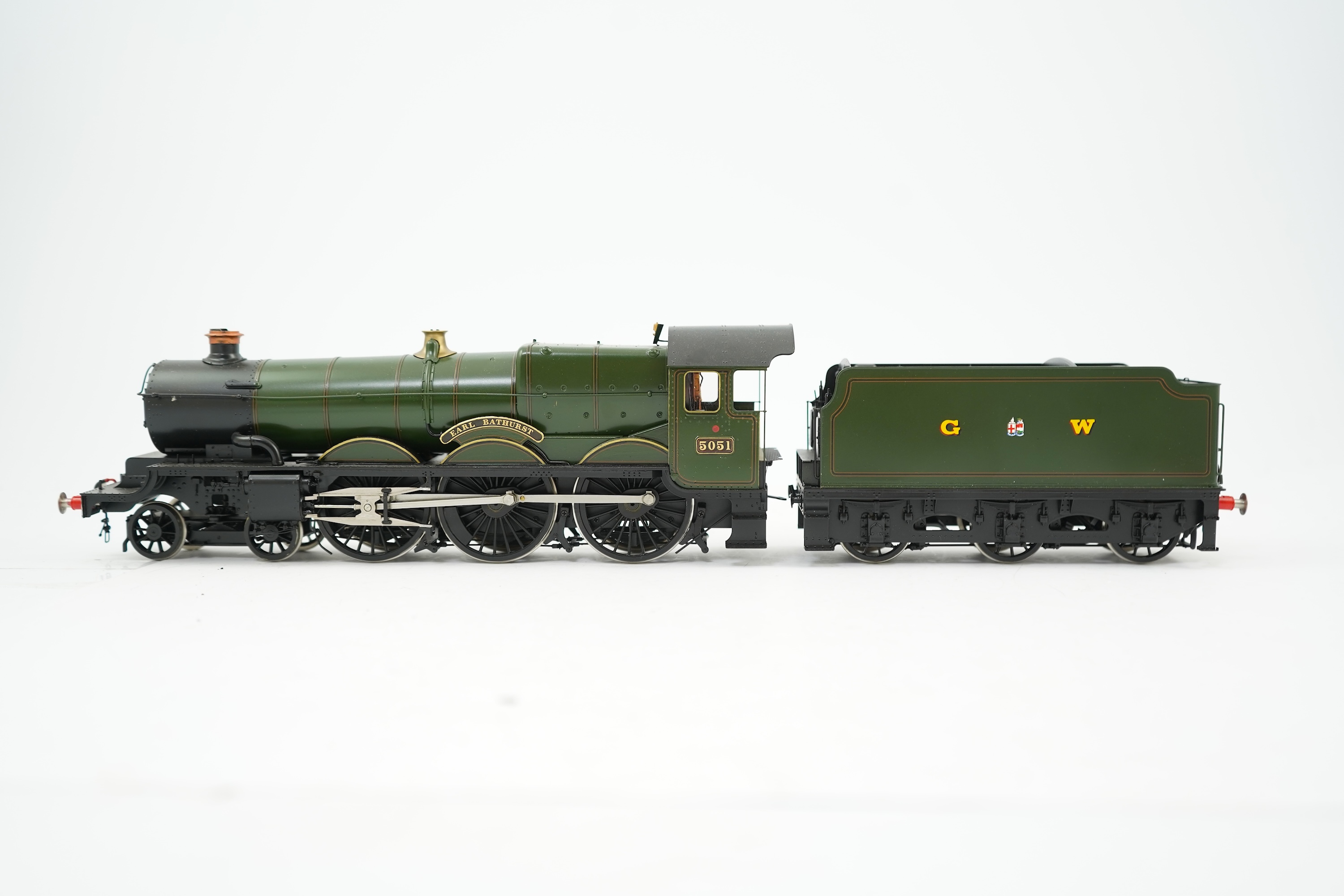 An 0 Gauge Tower Models, Blackpool, made in Sancheng China, model of GWR Castle Class, Earl Bathurst 5051, 4-6-0 tender locomotive, powered for two rail operation.